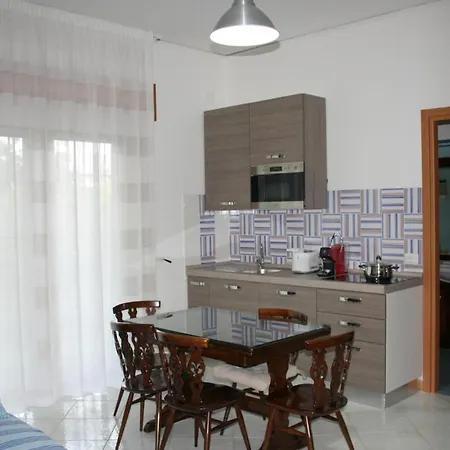 Casa Ortensia * ארקולאנו